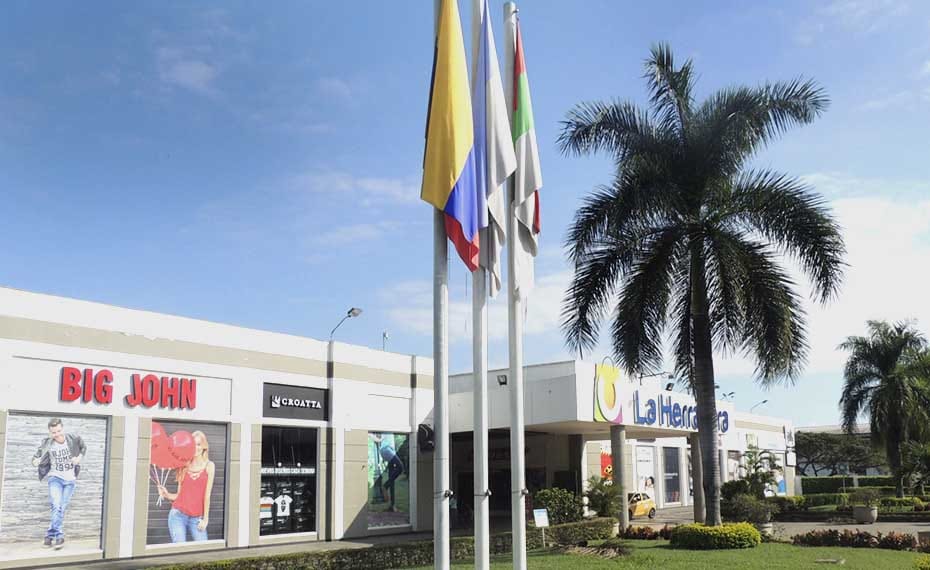 Centro Comercial La Herradura desmiente presunto ataque con escopolamina tras verificación de cámaras